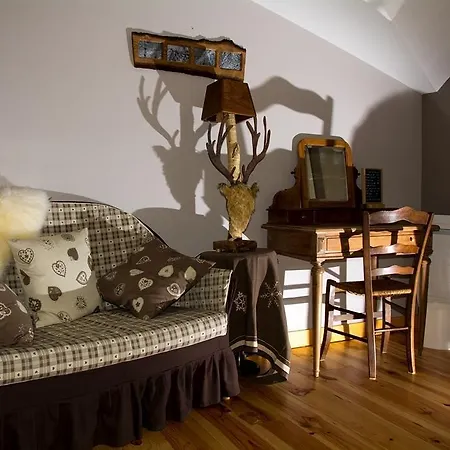 L'arbre A Pain Szálloda 3*